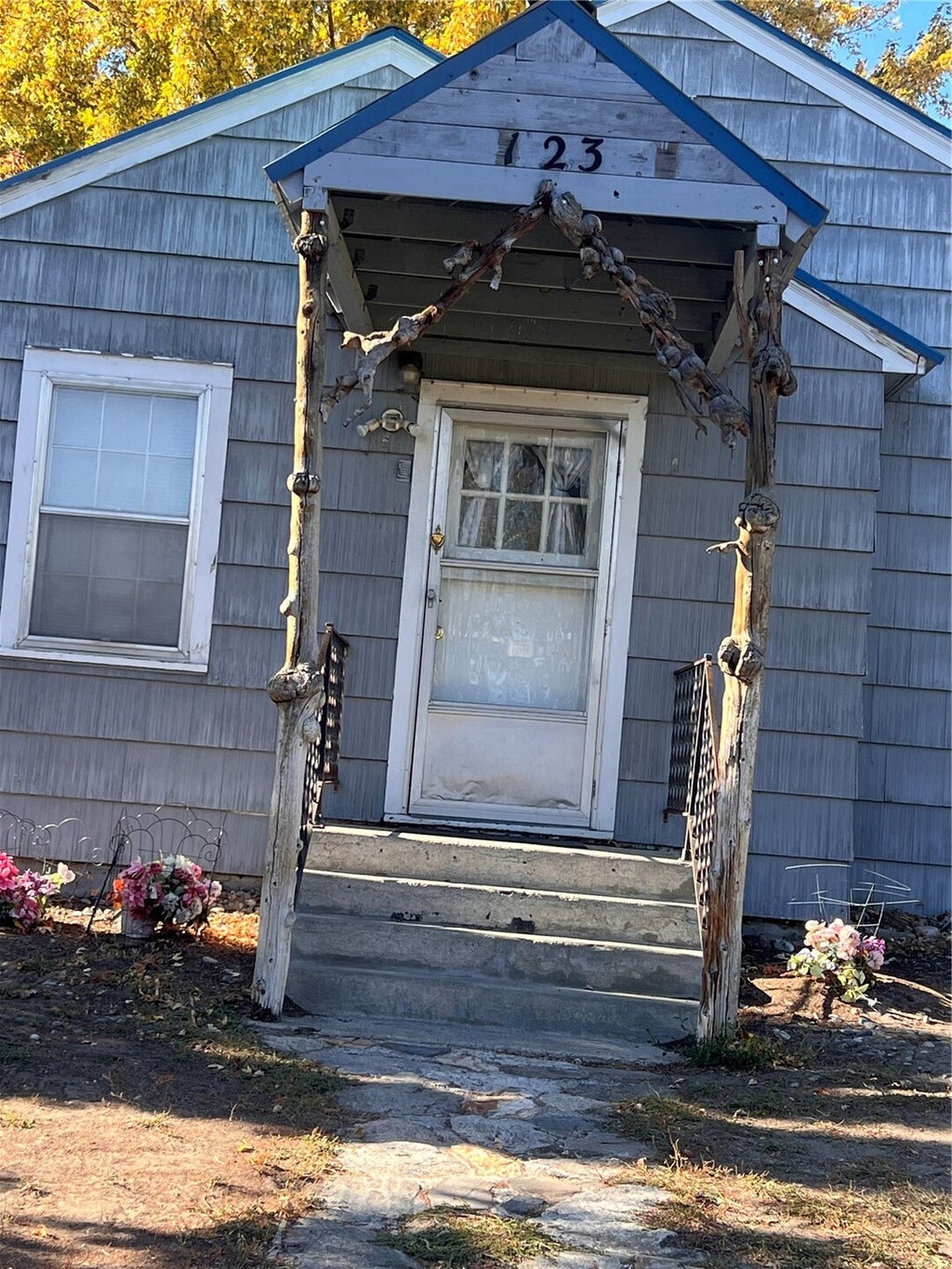 Photo of 123 N Birch St St, Omak, WA 98841 (MLS # 2596197)