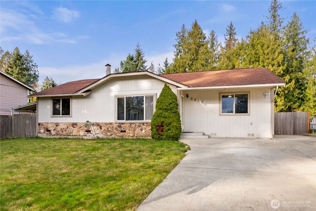 Photo of 5815 143rd Place NE, Marysville, WA 98271 (MLS # 2469911)