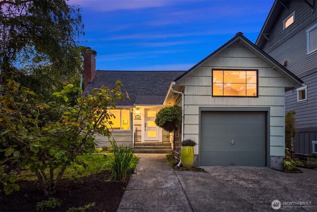 3435 61st Avenue SW, Seattle