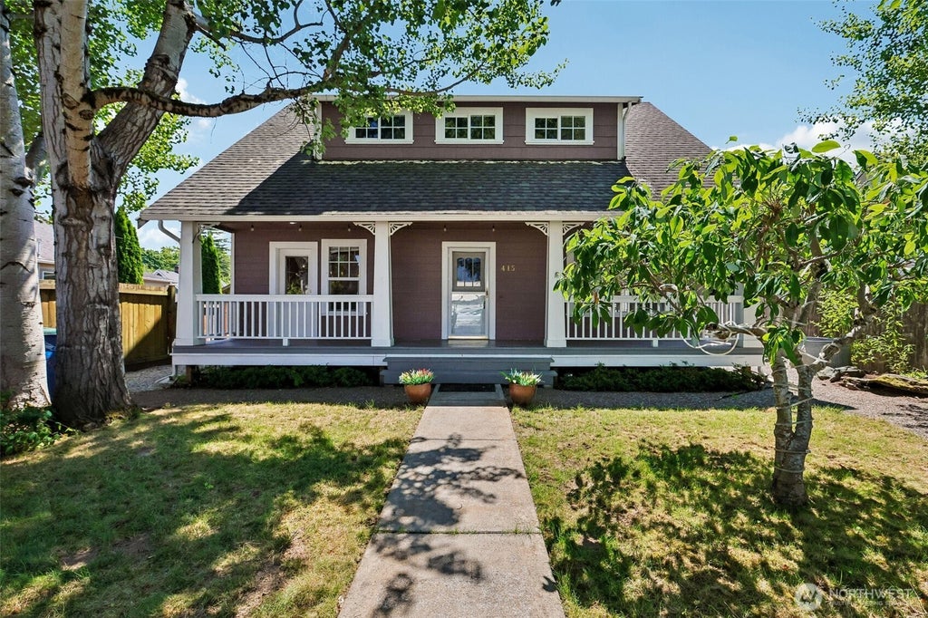 Photo of 415 Warner Street, Sedro Woolley, WA 98284 (MLS # 2559606)