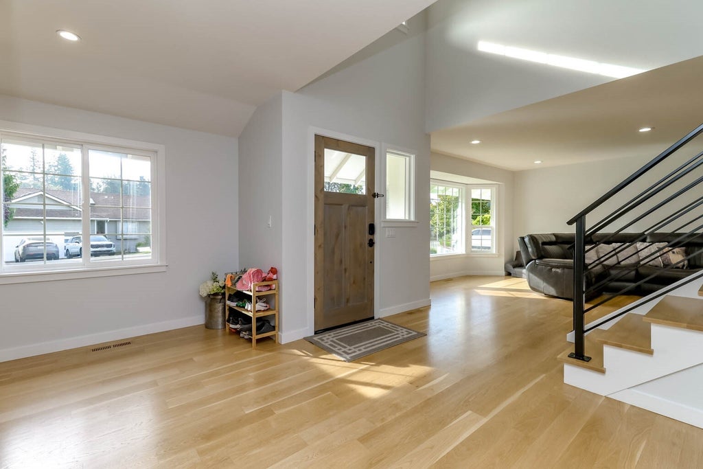 Photo of 13506 SE 189th Place, Renton, WA 98058 (MLS # 2580105)