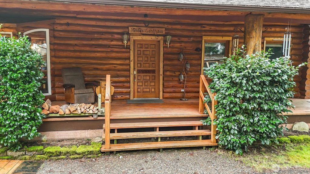 Photo of 14319 123rd Avenue SE, Yelm, WA 98597 (MLS # 2473242)