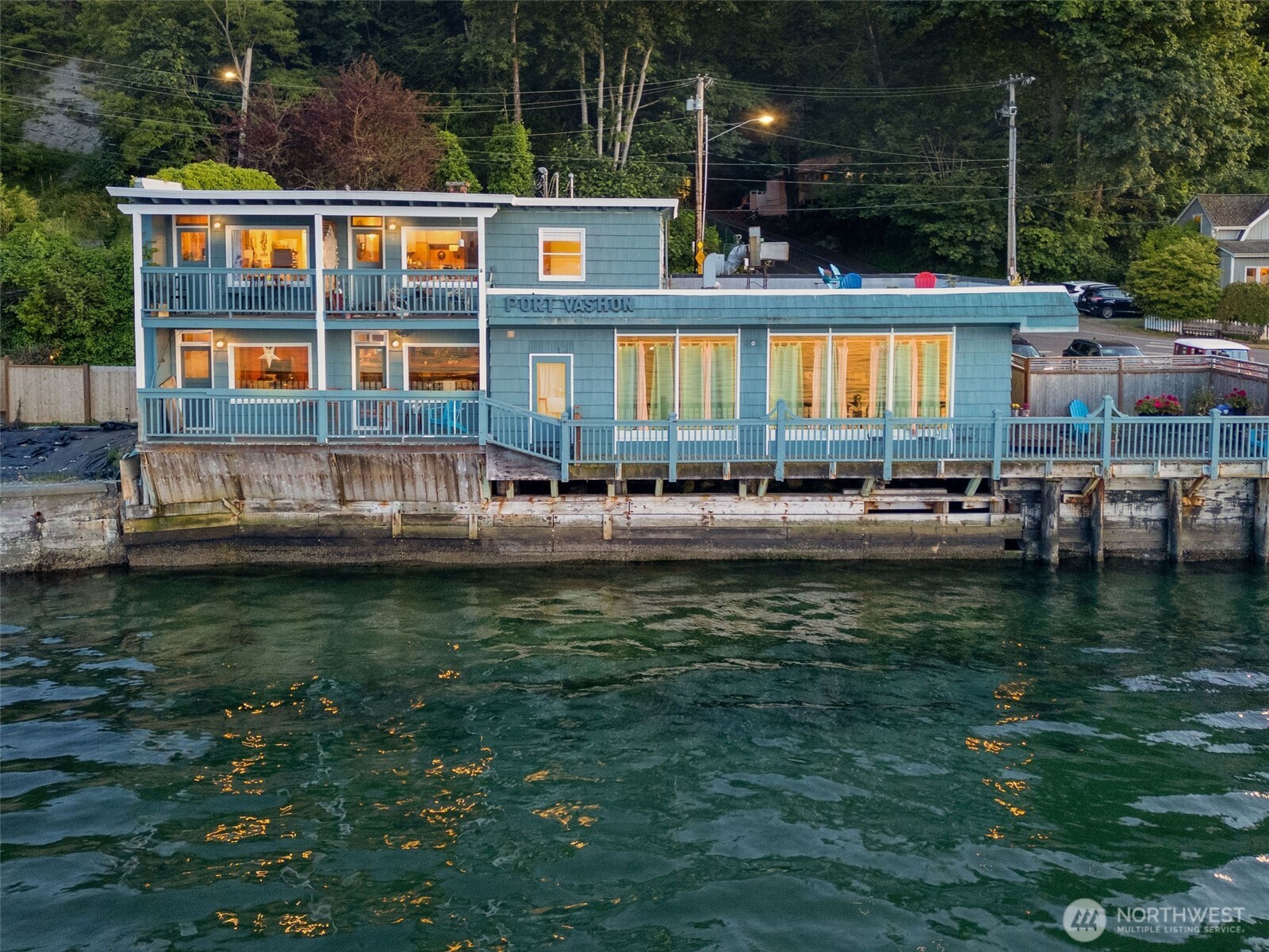 10824 Vashon Highway SW