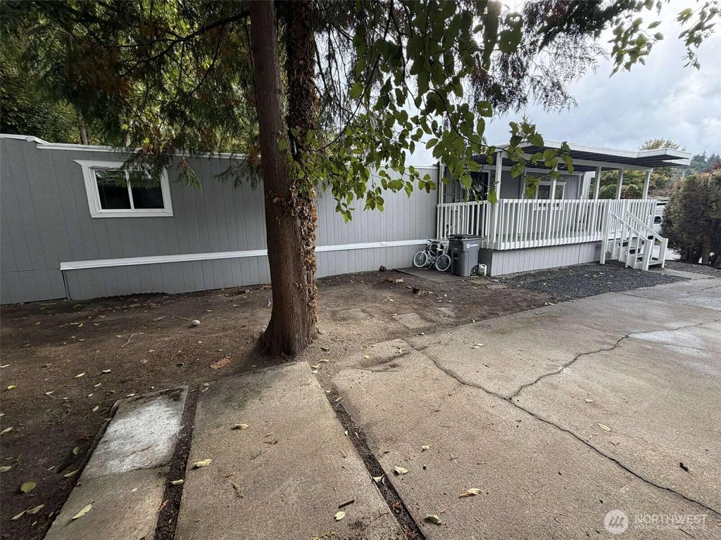 Photo of 11510 E Riverside Drive #48, Bothell, WA 98011 (MLS # 2445335)