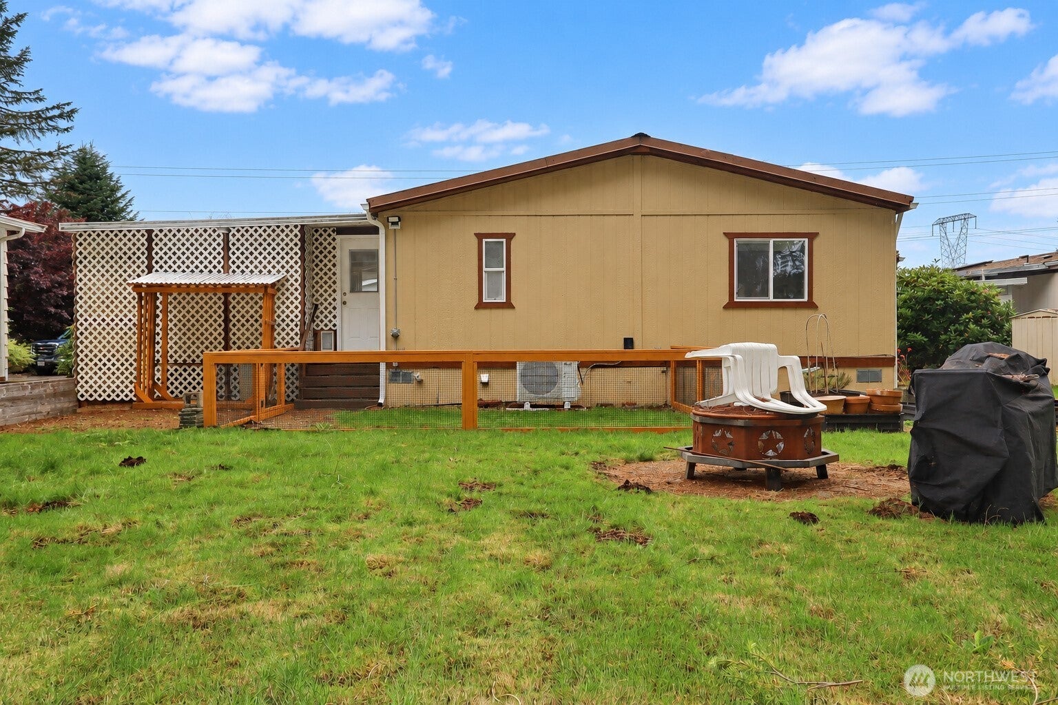70 Clemons Road 5