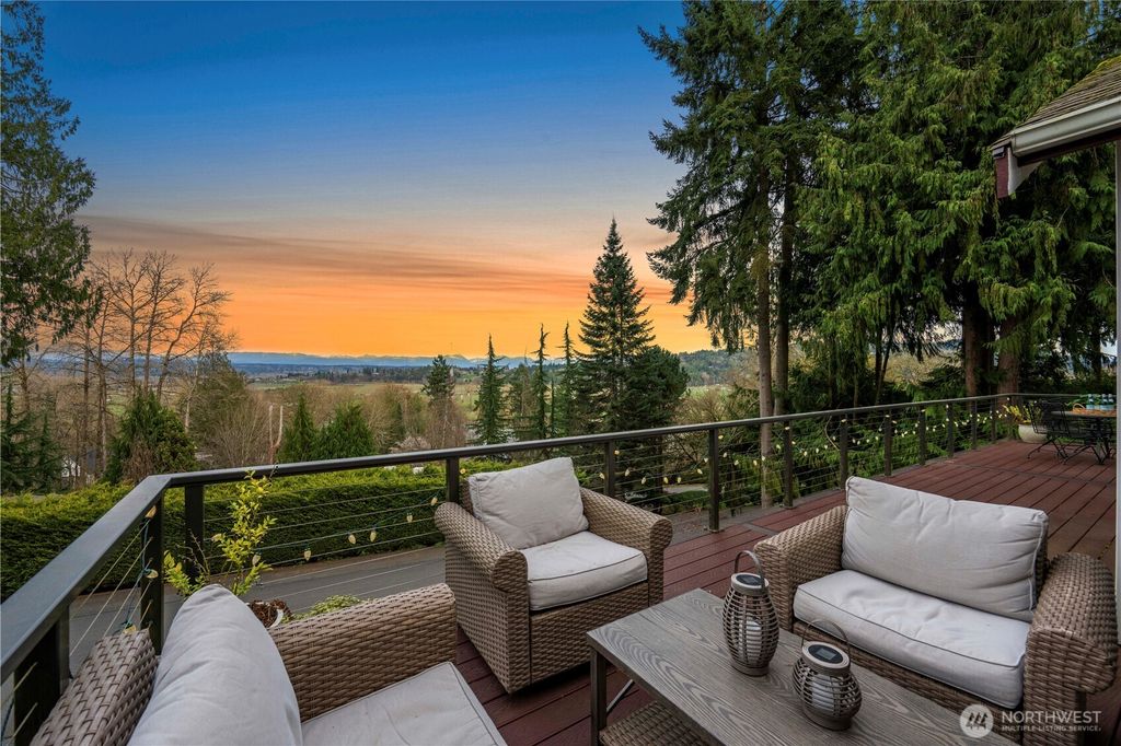 Photo of 13502 106th Drive SE, Snohomish, WA 98296 (MLS # 2499283)