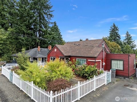 Photo of 232 S Yantic Avenue, Bremerton, WA 98312 (MLS # 2419557)