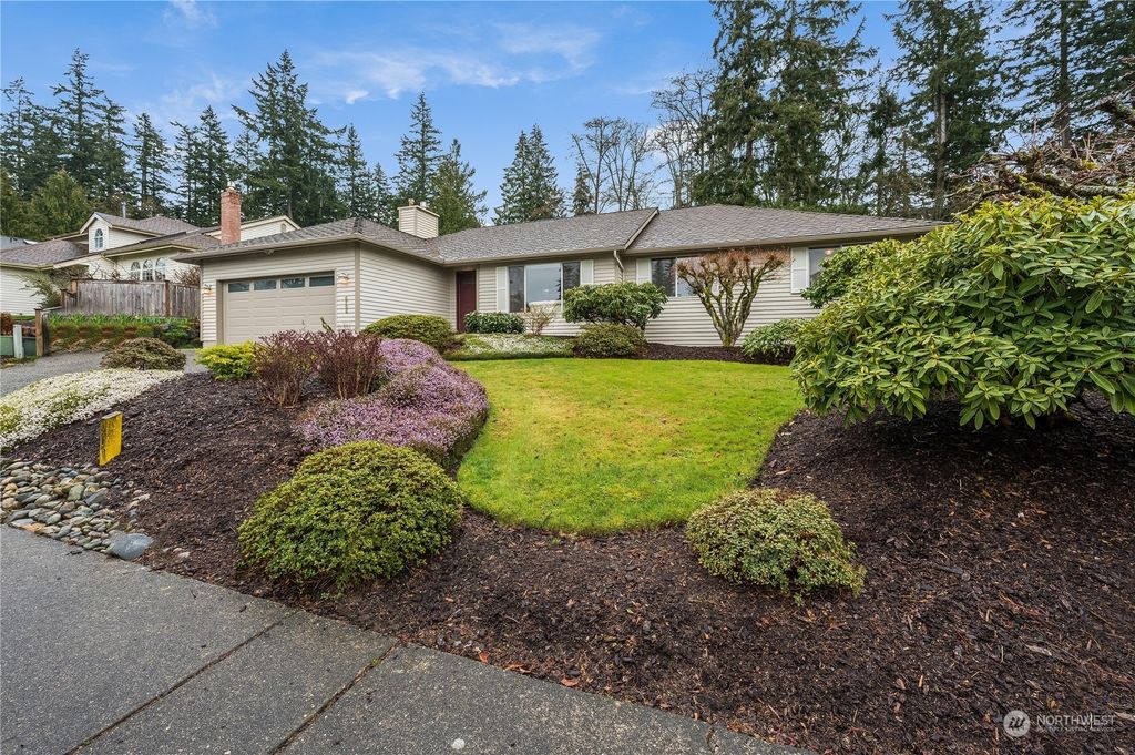 Photo of 4708 71st Place SW, Mukilteo, WA 98275 (MLS # 2054442)