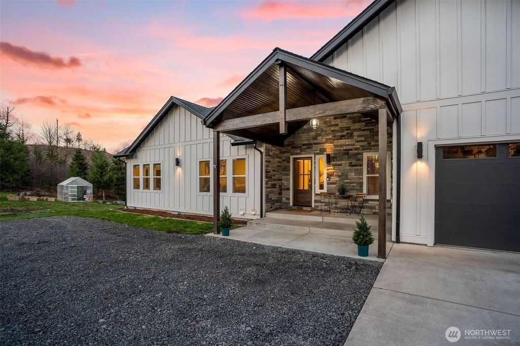 Photo of 28024 NE 433rd Street, Amboy, WA 98601 (MLS # 2488272)