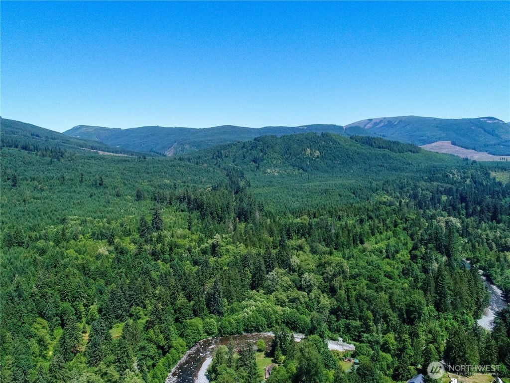 Photo of 0 300705-002-011-00, WA, Snohomi, Granite Falls, WA 98252 (MLS # 2404899)