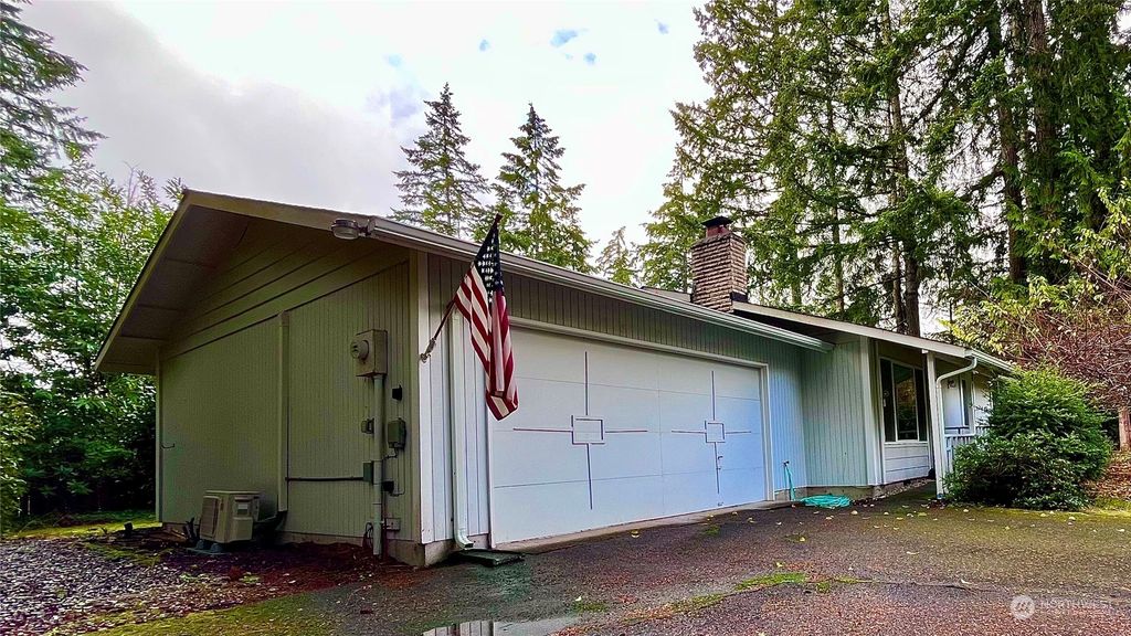 listing image 9366614947885652473