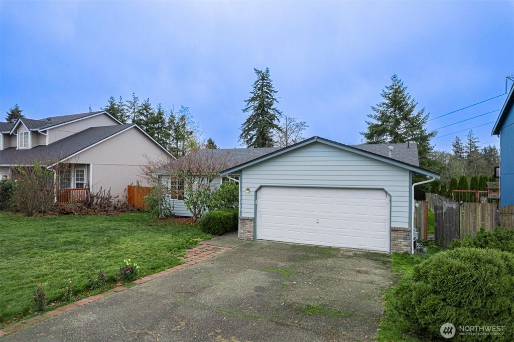 Photo of 14219 80th Avenue Ct E, Puyallup, WA 98373 (MLS # 2457962)