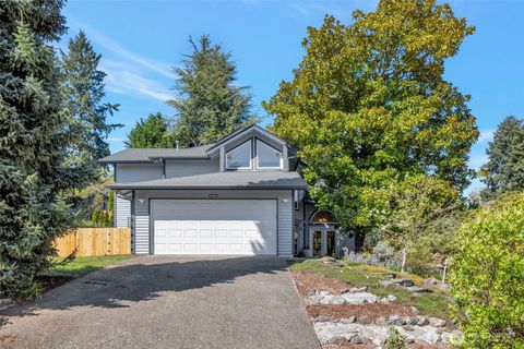 Photo of 9236 NE 126th Place, Kirkland, WA 98034 (MLS # 2506539)