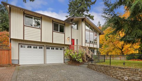 Photo of 6008 116th Avenue NE, Kirkland, WA 98033 (MLS # 2451012)