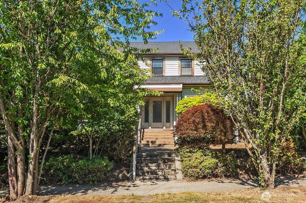 Photo of 2323 31st Avenue S, Seattle, WA 98144 (MLS # 2399116)