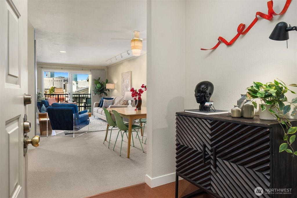 Photo of 701 17th Avenue #305, Seattle, WA 98122 (MLS # 2470111)