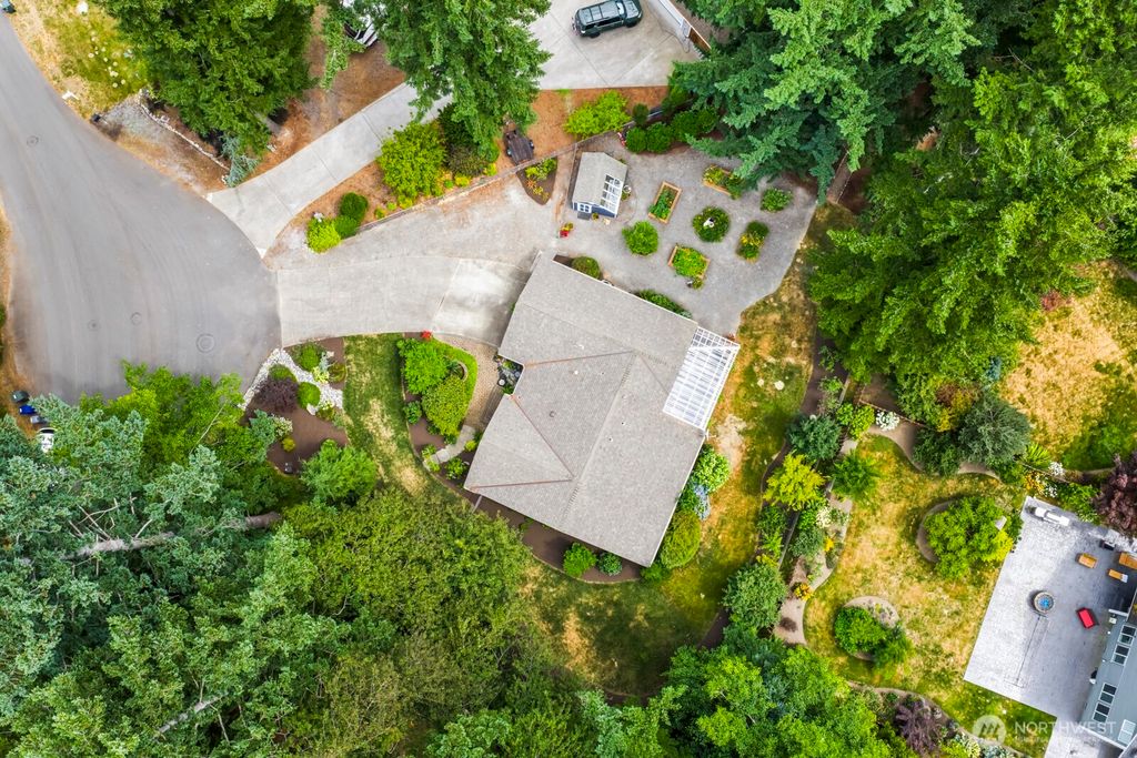 Photo of 1115 SE Symmons Place, North Bend, WA 98045 (MLS # 2415443)