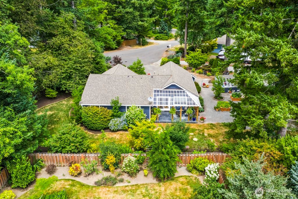 Photo of 1115 SE Symmons Place, North Bend, WA 98045 (MLS # 2415443)
