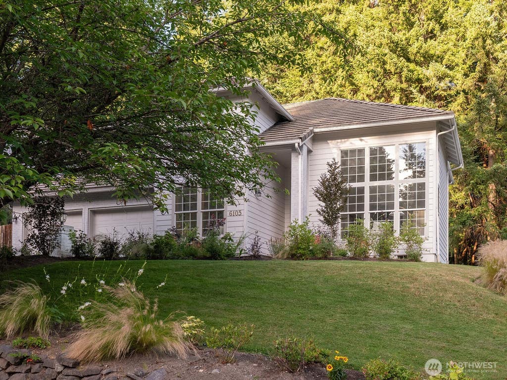 Photo of 6105 75th Avenue Ct W, University Place, WA 98467 (MLS # 2564880)