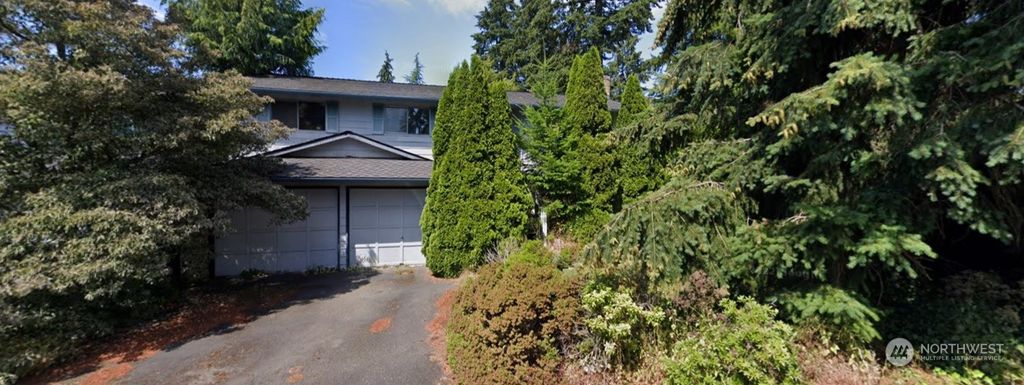 Photo of 8005 194th Place SW, Edmonds, WA 98026 (MLS # 2047345)