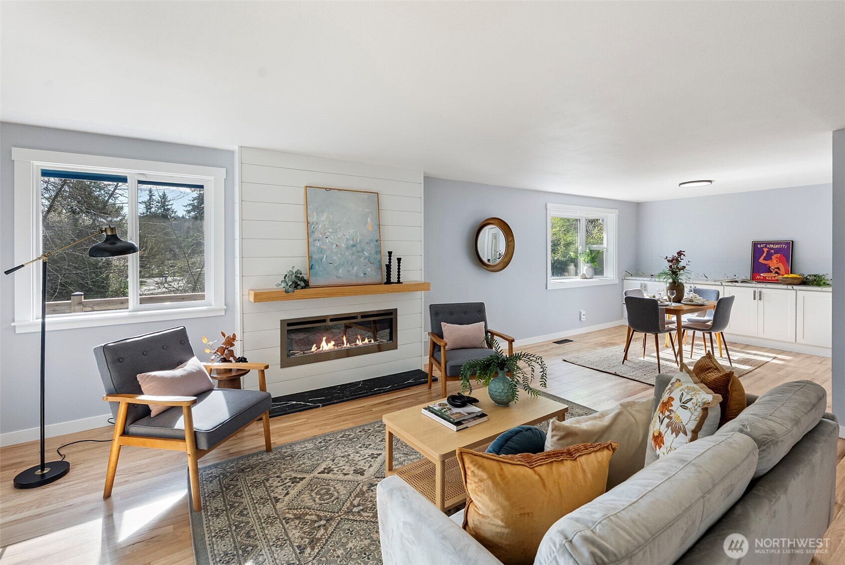 991 NW Anderson Lane