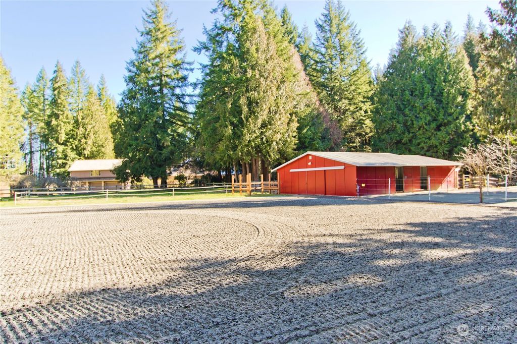 Photo of 111 292nd Avenue SE, Fall City, WA 98024 (MLS # 2039975)