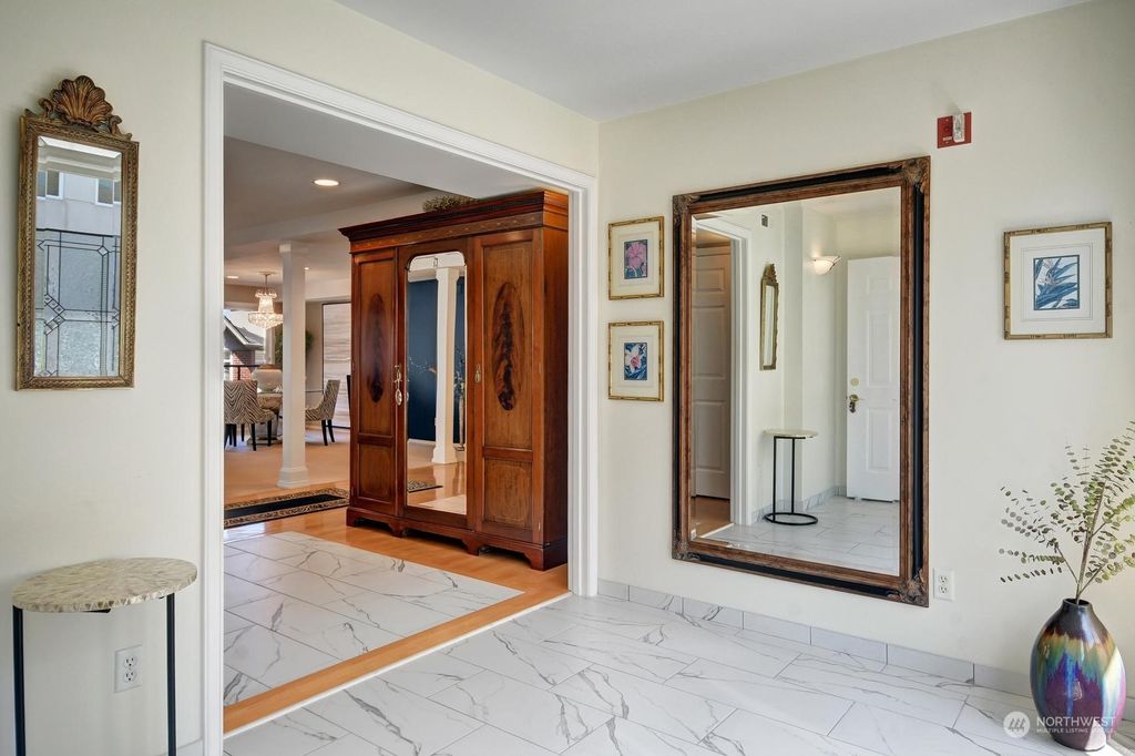 Photo of 536 Walnut Street #201, Edmonds, WA 98020 (MLS # 2125732)