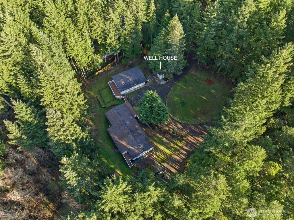 Photo of 12520 SW Lindi Lane, Port Orchard, WA 98367 (MLS # 2469704)