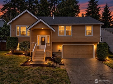13519 20th Avenue Ct E Tacoma WA 98445