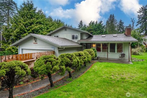 Photo of 31621 46th Avenue S, Auburn, WA 98001 (MLS # 2491988)