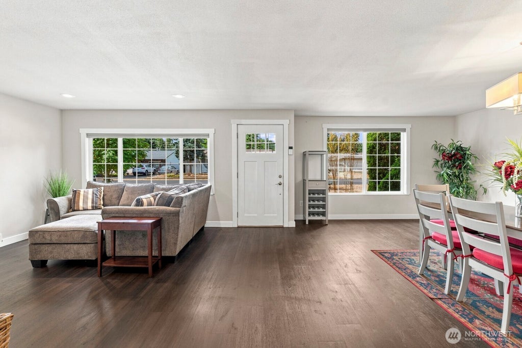 Photo of 303 Olympia Street E, Rainier, WA 98576 (MLS # 2573138)