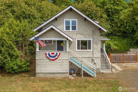 113 W Chenault Avenue Hoquiam WA 98550
