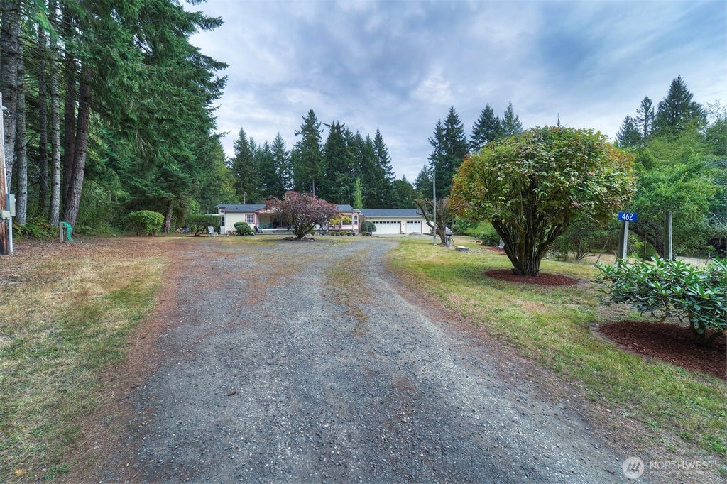 Photo of 462 NW Equestrian Drive, Poulsbo, WA 98370 (MLS # 2580919)
