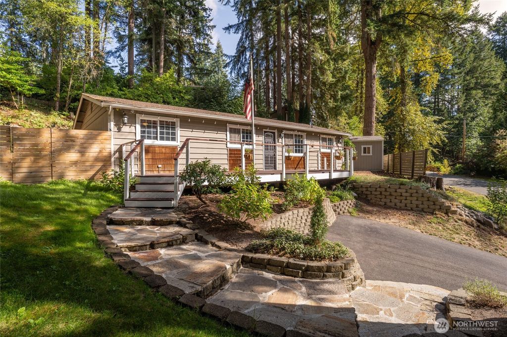 Photo of 15717 180th Place NE, Woodinville, WA 98072 (MLS # 2429613)