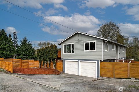 1119 S 223rd Street Des Moines WA 98198