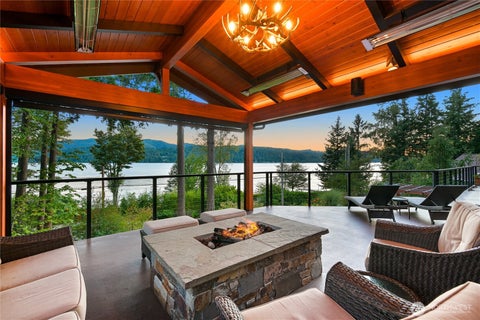 Photo of 2802 Northshore Road, Bellingham, WA 98226 (MLS # 2577243)
