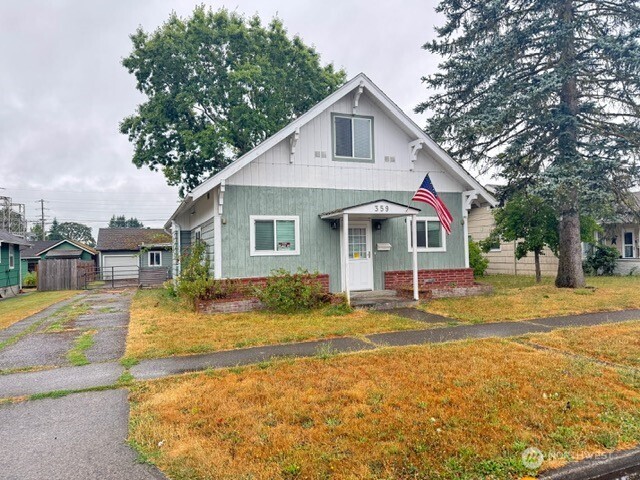 359 SW Cascade Avenue