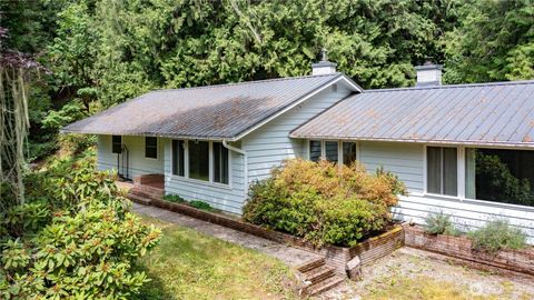Photo of 53493 Shular Road, Rockport, WA 98283 (MLS # 2494170)