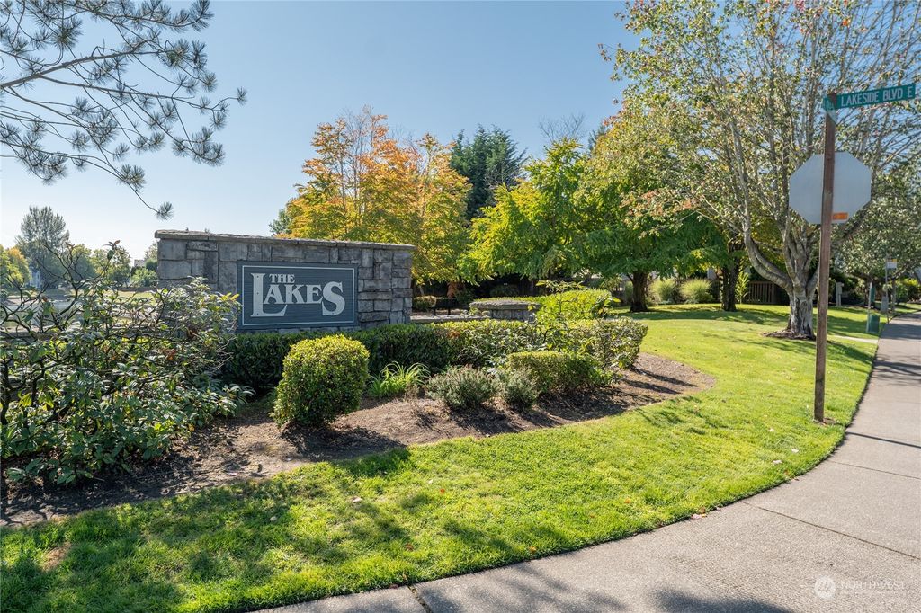 Photo of 5509 S 237th Place, Kent, WA 98032 (MLS # 2162636)