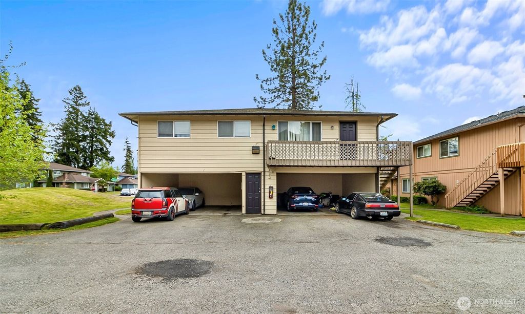 Photo of 1315 Wildwood Street, Marysville, WA 98270 (MLS # 2367998)