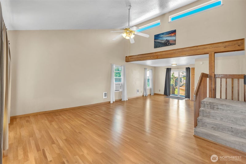 460 Meadow Lane