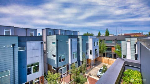 Photo of 114 20th Ave AVE #B, Seattle, WA 98122 (MLS # 2559526)