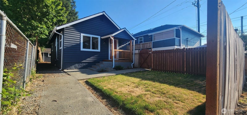 323 SW 108th Street