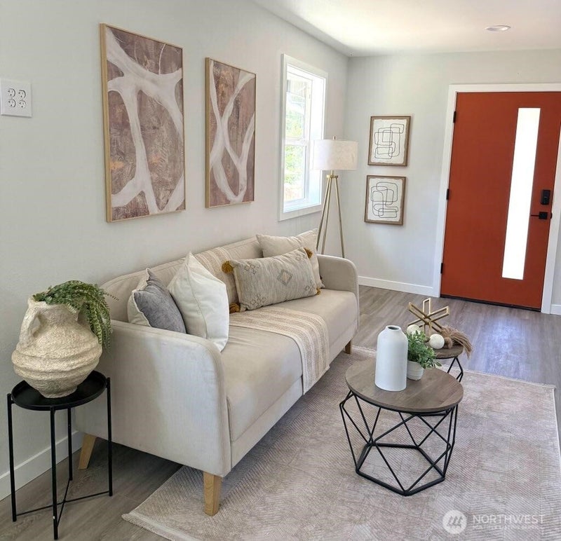 323 SW 108th Street