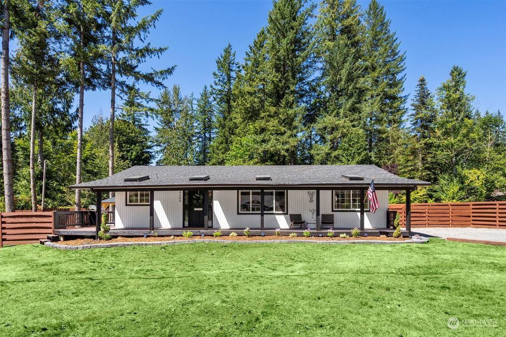 Photo of 44304 SE 151st Street, North Bend, WA 98045 (MLS # 2146676)