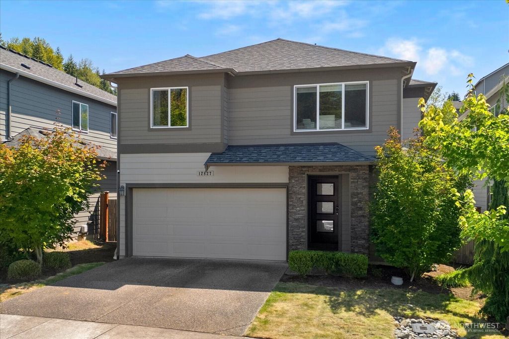 Photo of 12827 173rd Drive SE, Snohomish, WA 98290 (MLS # 2555283)