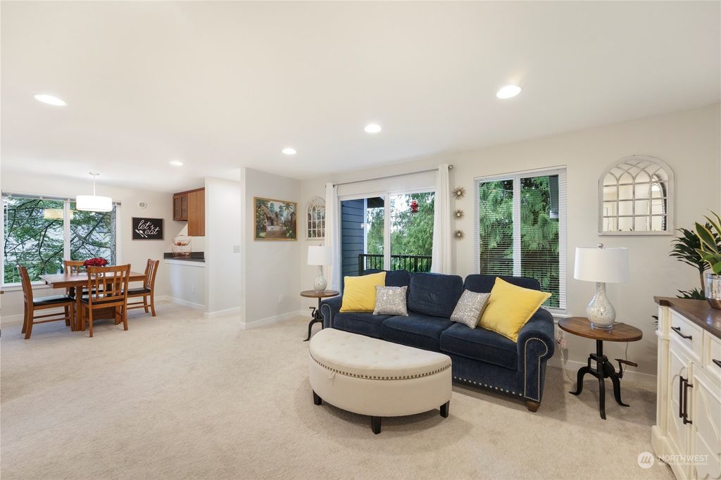 Photo of 14106 NE 181st Place #F301, Woodinville, WA 98072 (MLS # 2198467)
