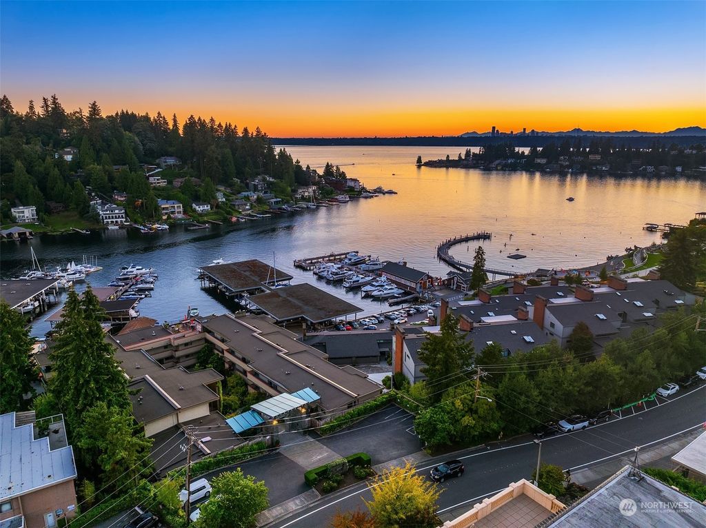 Photo of 9951 Lake Washington Boulevard NE #13, Bellevue, WA 98004 (MLS # 2285428)