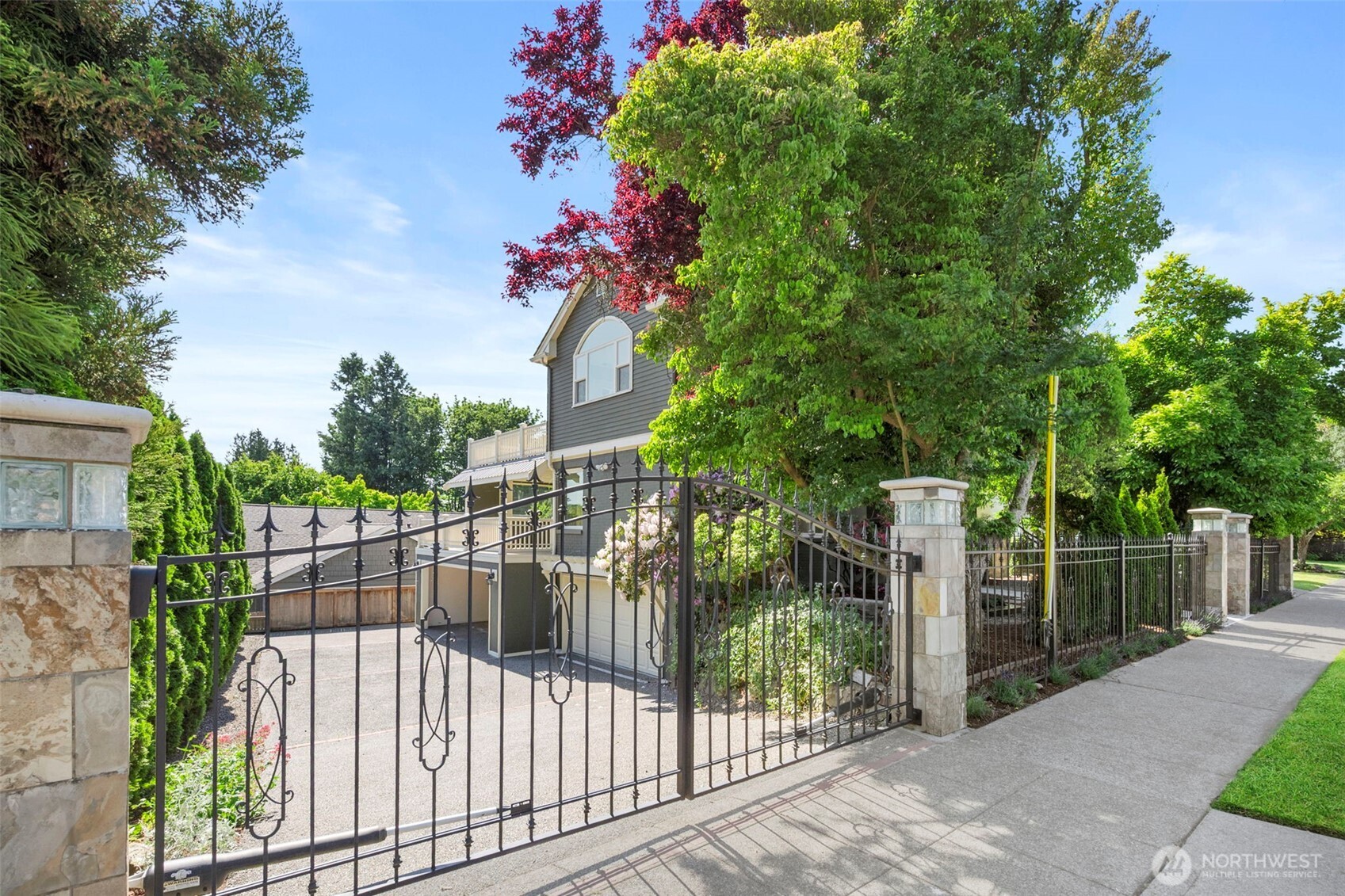 3505 43rd Avenue W