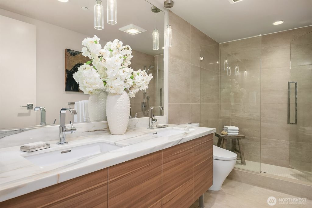 Photo of 588 Bell Street #2502S, Seattle, WA 98121 (MLS # 2466080)